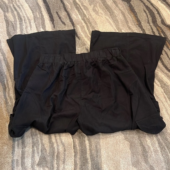 Focus Crop Wide Leg Pants Black - Picture 6 of 6